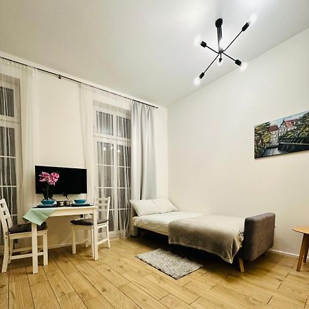 Apartament Matejki Познан Екстериор снимка