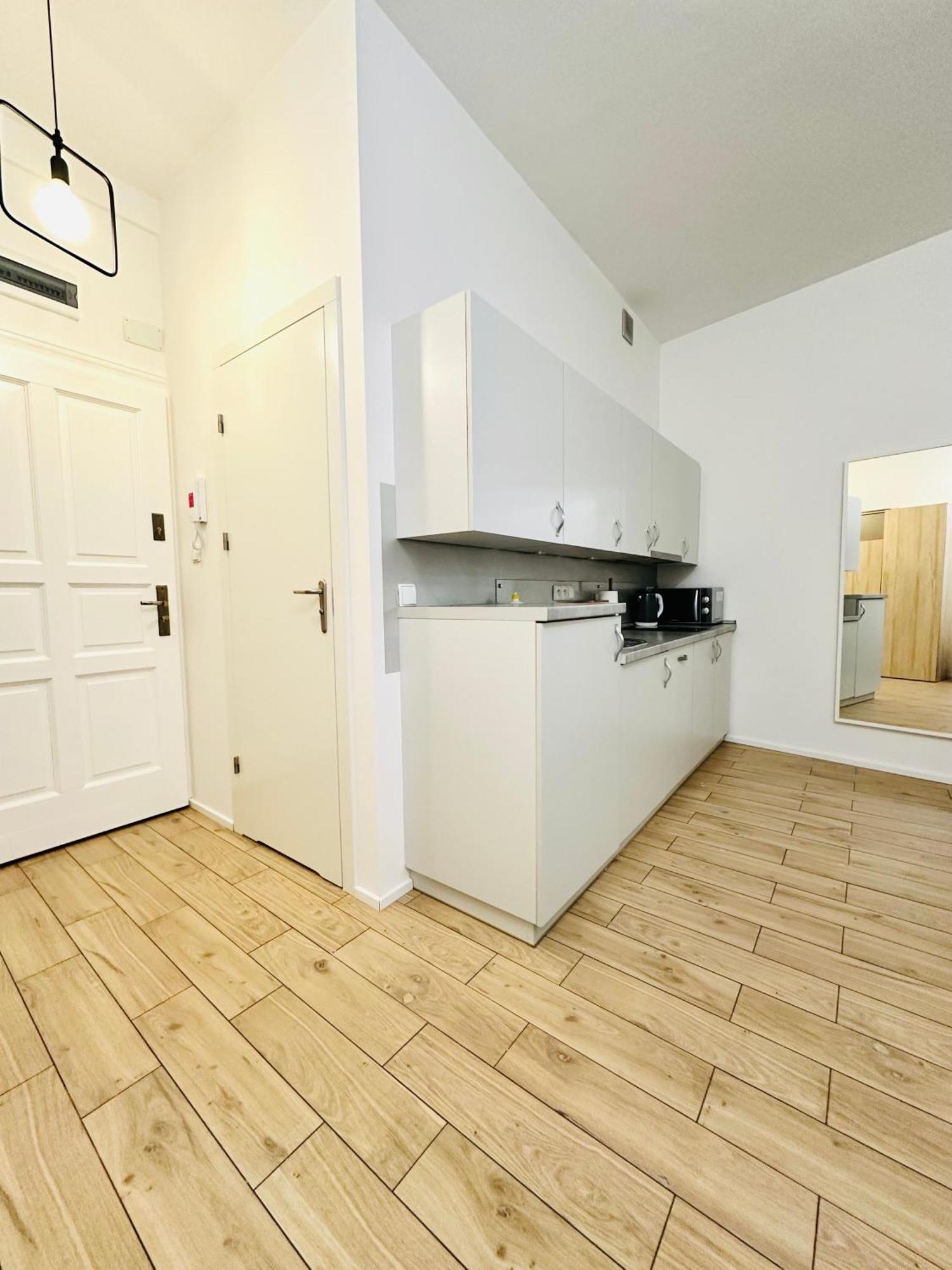 Apartament Matejki Познан Екстериор снимка